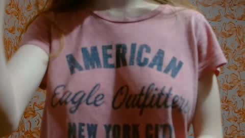 Snapshot of shelikessoymilk chatting on December 2, 12:09 am Erika online show from December 2, 12:09 am