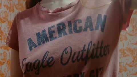 Snapshot of shelikessoymilk chatting on December 16, 12:48 am Erika online show from December 16, 12:48 am