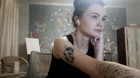 Mila online show from November 25, 10:21 pm