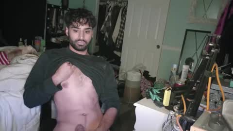 Snapshot of sheluvme7 chatting on December 14, 1:22 am sheluvme7 online show from December 14, 1:22 am