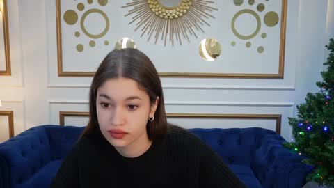 Sheryl online show from December 11, 11:41 am