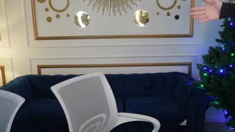 Sheryl online show from December 11, 5:48 pm