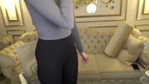 Sheryl online show from February 25, 6:09 pm