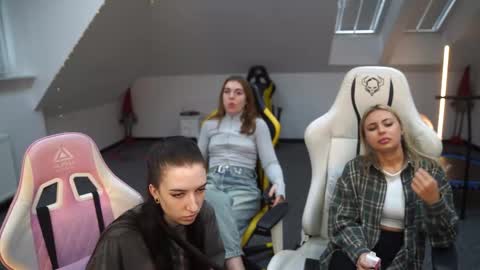 Sheryl online show from September 23, 10:18 am