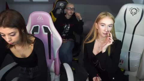 Sheryl online show from October 15, 10:37 am