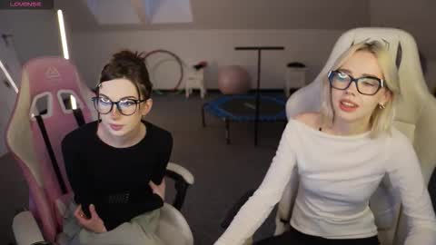 Sheryl online show from November 27, 11:12 am