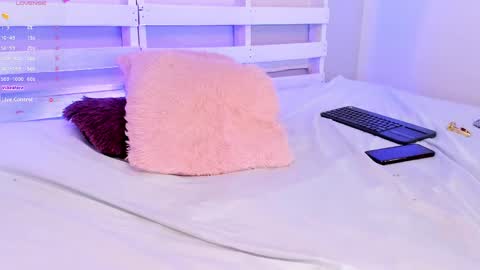 Sheryl Rose  online show from December 30, 3:03 am