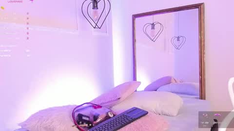 Sheryl Rose  online show from March 5, 3:29 am