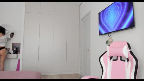 Shineel online show from September 25, 4:05 am