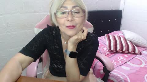 shira evans40 online show from January 25, 12:38 am