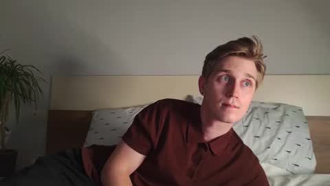 Snapshot of shirizo chatting on September 19, 3:56 pm Matthew online show from September 19, 3:56 pm