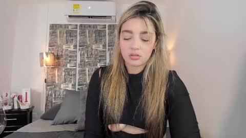 SHOFIA online show from September 20, 2:51 pm