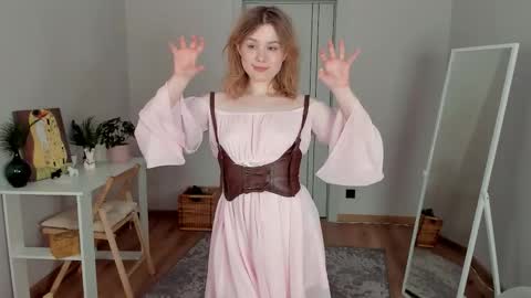 Snapshot of shoggothy chatting on September 18, 1:24 pm Agatha online show from September 18, 1:24 pm