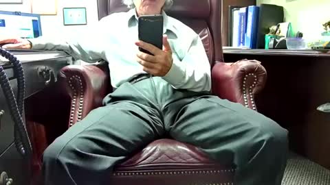 nikolas send dm for an appointment online show from February 25, 7:36 pm