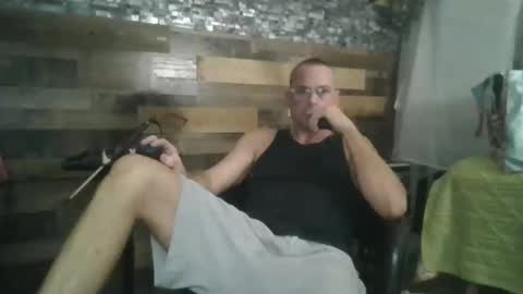 Red4040 online show from October 6, 7:50 am