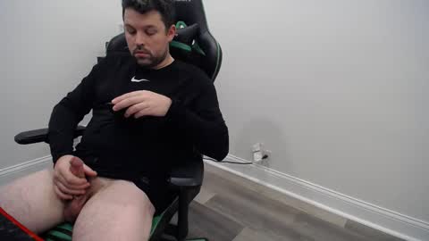 Snapshot of shroomhead5 chatting on February 11, 12:38 am shroom online show from February 11, 12:38 am