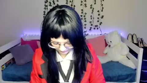 Snapshot of shy_elina01 chatting on October 27, 10:52 am shy_elina01 online show from October 27, 10:52 am