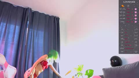 Snapshot of shy_or_horny chatting on September 24, 5:55 am HI i am Marcy online show from September 24, 5:55 am