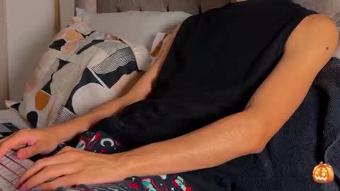 shydude666 online show from November 8, 10:52 pm