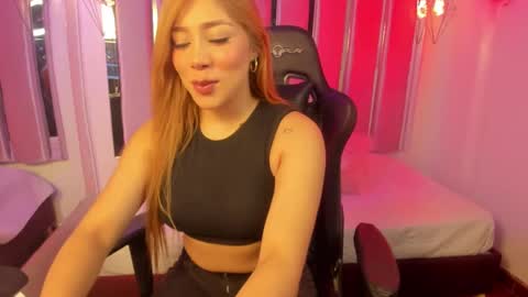 Snapshot of shygoddess_69 chatting on September 14, 11:48 pm shygoddess_69 online show from September 14, 11:48 pm