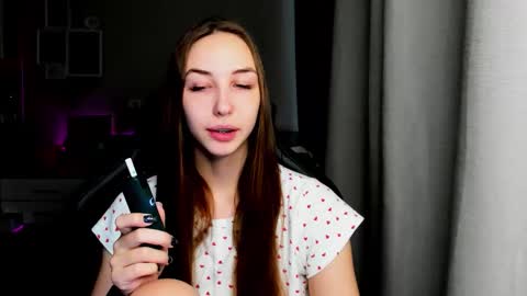 SIA online show from November 8, 3:39 am