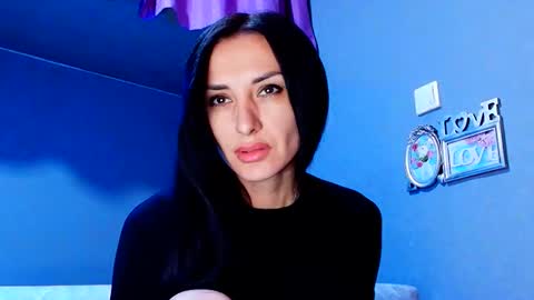 Siaconna online show from November 10, 7:18 am