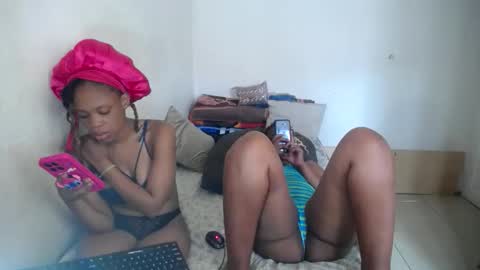 sieannabrown online show from November 29, 10:51 am