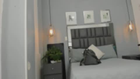 Snapshot of sienna_miller_27 chatting on November 9, 11:30 am Keira online show from November 9, 11:30 am