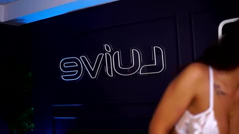 Sienna online show from October 24, 10:00 am