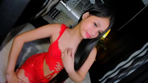 Belle online show from January 19, 9:23 pm