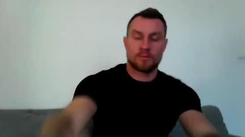 Snapshot of siggurd7one chatting on December 28, 9:31 am Orlando online show from December 28, 9:31 am