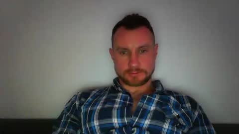 Snapshot of siggurd7one chatting on January 17, 2:50 pm Orlando online show from January 17, 2:50 pm