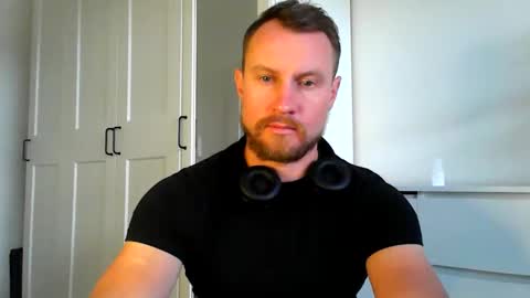 Snapshot of siggurd7one chatting on September 13, 5:29 am Orlando online show from September 13, 5:29 am