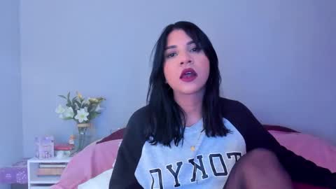 siirena online show from December 1, 7:19 pm