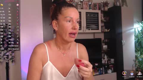 silenaa_sloussen online show from November 22, 5:06 am