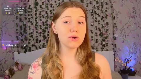 Chloe online show from March 11, 4:32 am