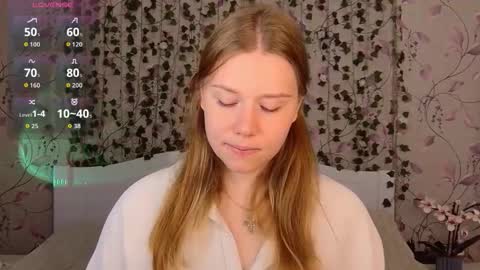 Chloe online show from September 13, 7:19 am