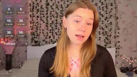 Chloe online show from September 24, 5:00 am