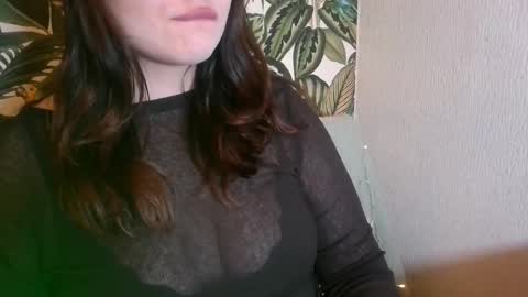 Snapshot of silentmuse_ chatting on December 17, 12:49 am muse online show from December 17, 12:49 am