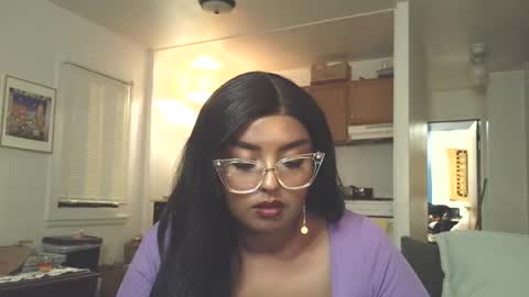 Snapshot of siminfox chatting on September 9, 1:27 am Simin Fox online show from September 9, 1:27 am