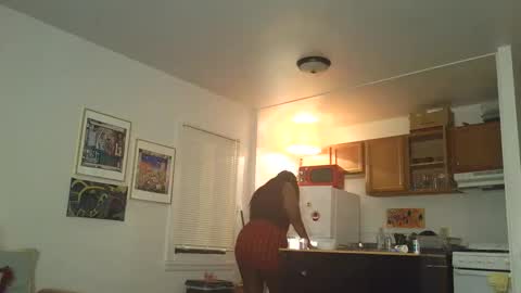 Snapshot of siminfox chatting on September 30, 2:49 am Simin Fox online show from September 30, 2:49 am