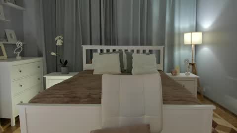 Simona  online show from February 22, 10:18 am