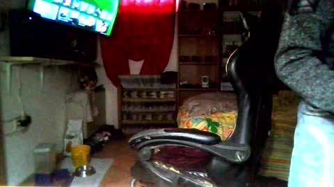 simplylovly online show from November 1, 1:46 pm