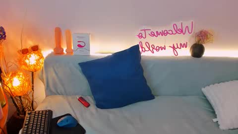 Sindy online show from November 11, 11:49 pm