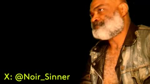 Snapshot of sinnernoir chatting on February 21, 9:24 am My Name Is..............................John online show from February 21, 9:24 am