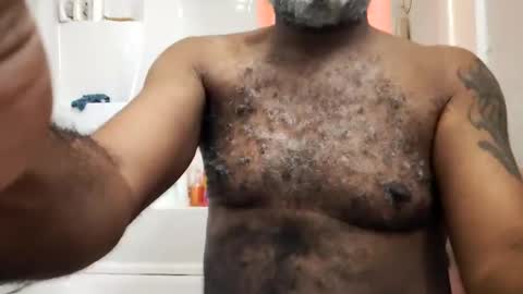 Snapshot of sinnernoir chatting on February 28, 4:10 pm My Name Is..............................John online show from February 28, 4:10 pm