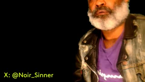 Snapshot of sinnernoir chatting on March 1, 8:02 am My Name Is..............................John online show from March 1, 8:02 am