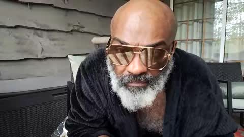 Snapshot of sinnernoir chatting on September 16, 5:25 pm My Name Is..............................John online show from September 16, 5:25 pm