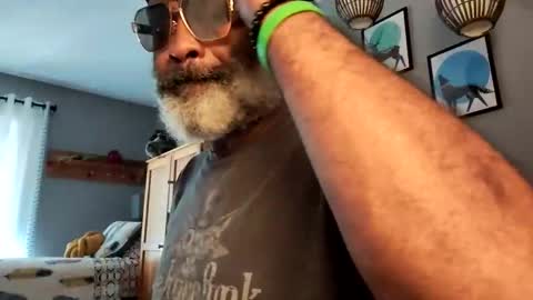 Snapshot of sinnernoir chatting on September 19, 3:24 pm My Name Is..............................John online show from September 19, 3:24 pm