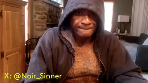 Snapshot of sinnernoir chatting on October 30, 7:58 pm My Name Is..............................John online show from October 30, 7:58 pm